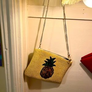 Pineapple Purse